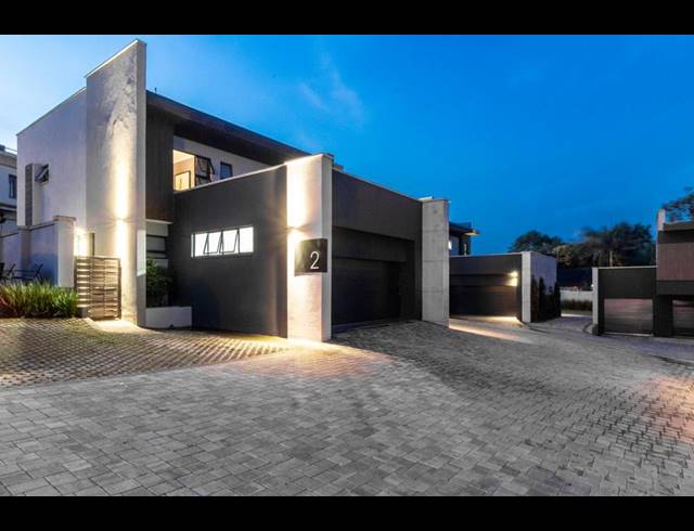 3 BEDROOM CLUSTER FOR SALE IN HAZELWOOD